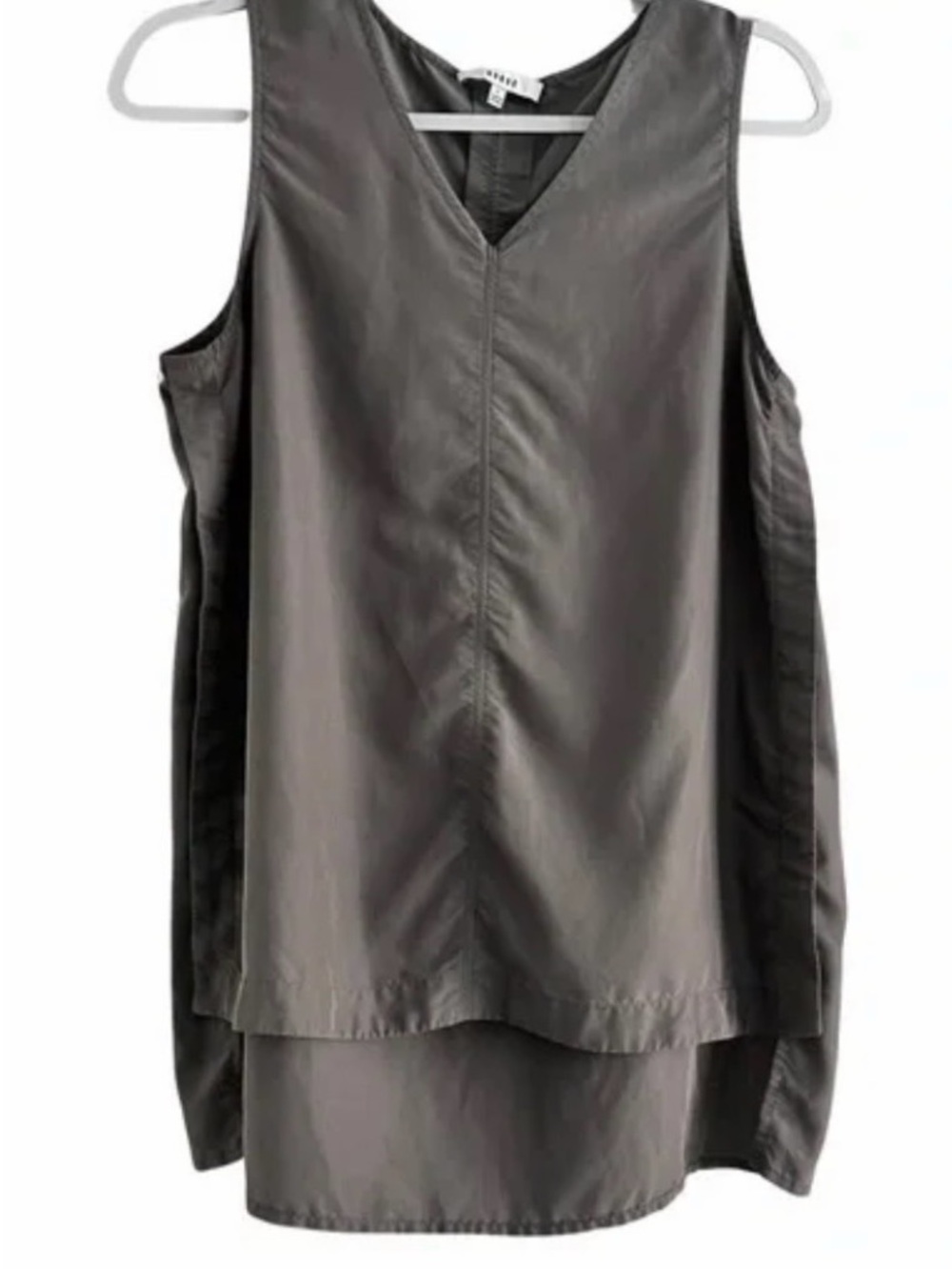 Sleeveless V-Neck Layered Tank Top - Black